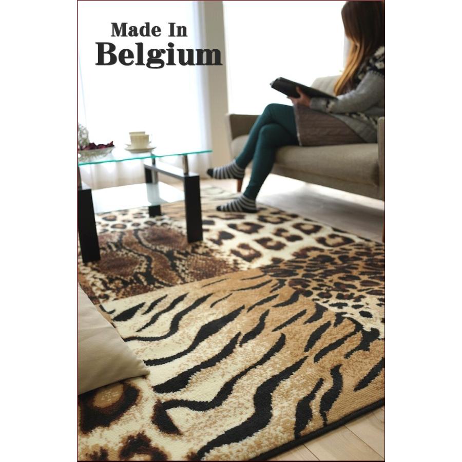 サヤンサヤン おしゃれ でお値打ち！ アニマル 柄 ラグ 絨毯 約 3畳 用