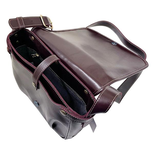 Y'2 LEATHER ワイツーレザー メールバック BG-10-S-A チェリー ANILINE STEER MAIL BAG SMALL 鞄 レザー 牛革 ショルダーバッグ 斜め掛け アメカジ メンズの画像