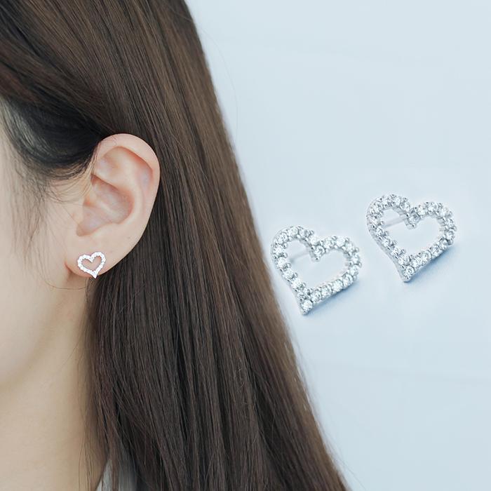 ピアス レディース/ハートピアス 豪華14粒 プラチナ仕上げ 誕生日 正月 