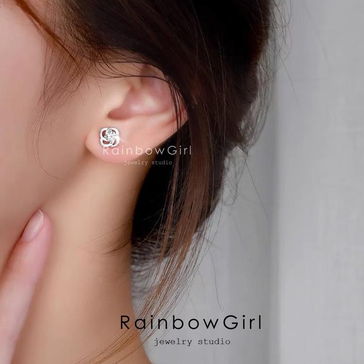 RainbowGirl ピアス レディース 四つ葉のクローバー お花 可愛い 50代 