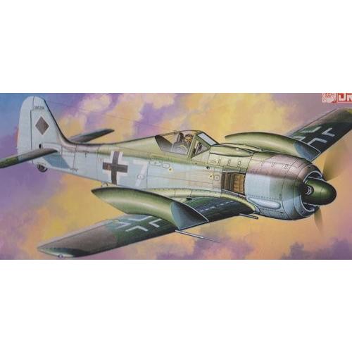 ドラゴン 5545 1/48 Fw190A-7 スリッパータンク | ドラゴン | 01