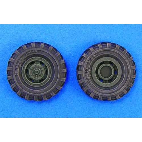 レジェンド LF1183 1/35 V-100 ホイールセット(レジン、ホビーボス用) |  | 01