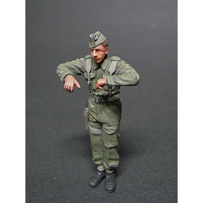 パッションモデルス P35F004 1/35 英・大戦初期戦車コマンダー(BEF)(レジン) |  | 01