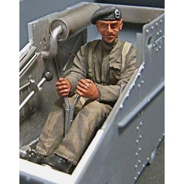 パッションモデルス P35F005 1/35 英・大戦初期戦車兵ドライバー(BEF)(レジン) |  | 01