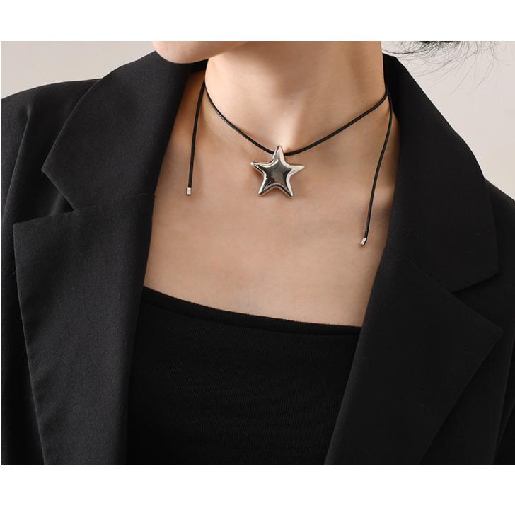 ネックレス レディース シンプル ゴールド シルバー コード 紐 首飾り