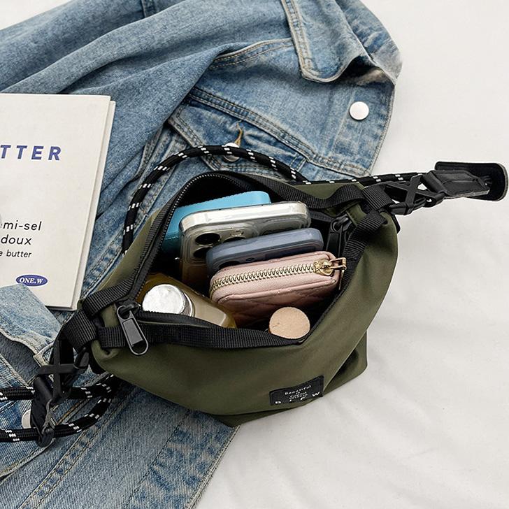 ショルダーバッグ ボディバッグ レディース メンズ 軽量 小さい 斜