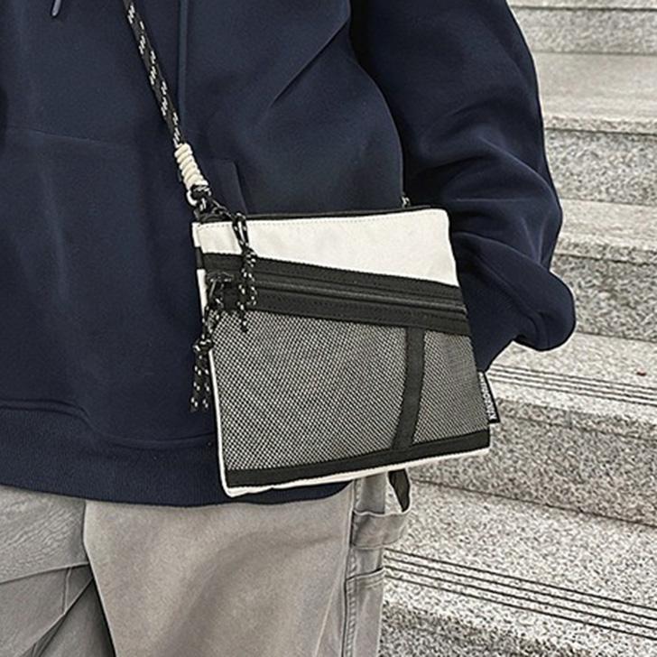 サコッシュ レディース メンズ ショルダーバッグ 軽い 斜めがけ 小さめ