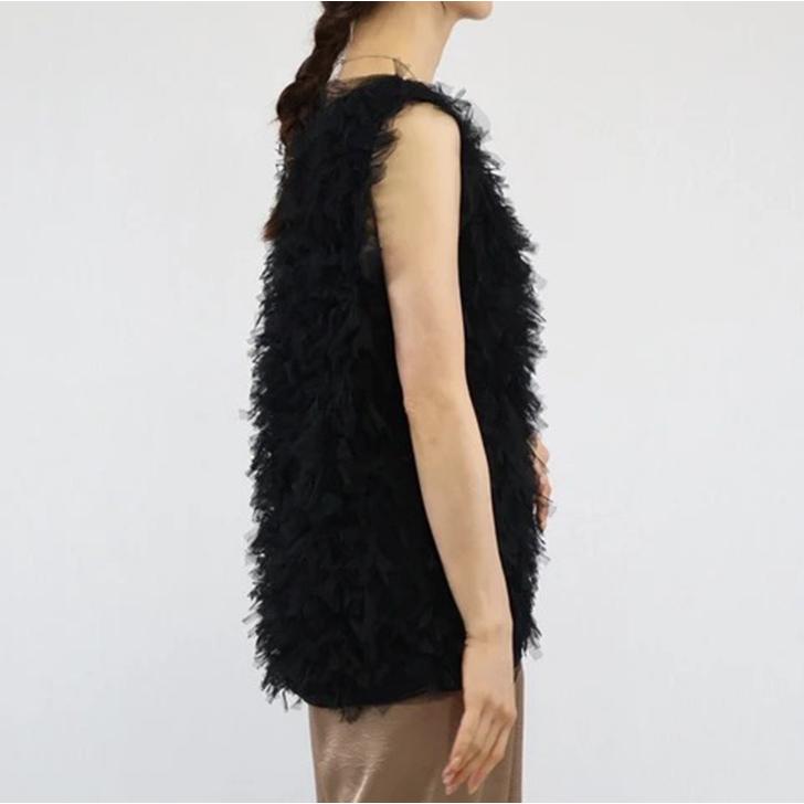 ブラック フリル裾 ノースリーブベスト 楽天市場】フロントボタンダブルクロス裾フリルベスト レディース 秋