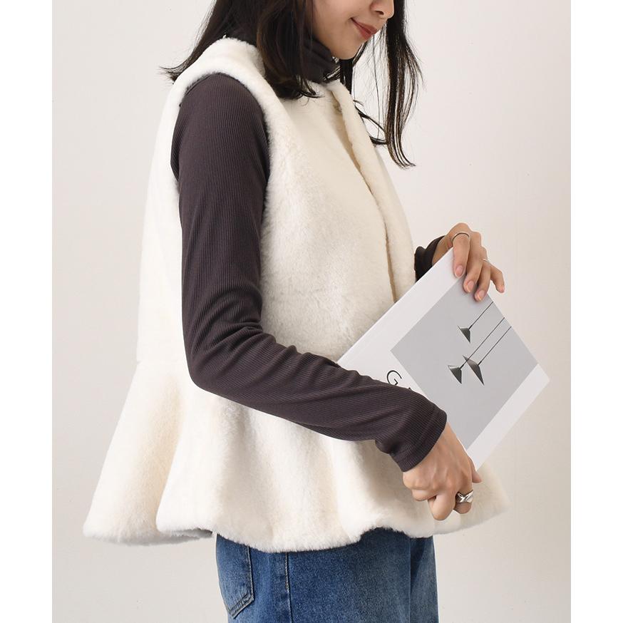 ベスト レディース ペプラム アウター フェイクファー 前あき おしゃれ
