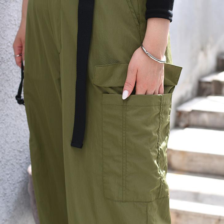 【banal chic bizarre】 スウェット　カーキ　短丈 banal chic bizarre】 スウェット カーキ 短丈