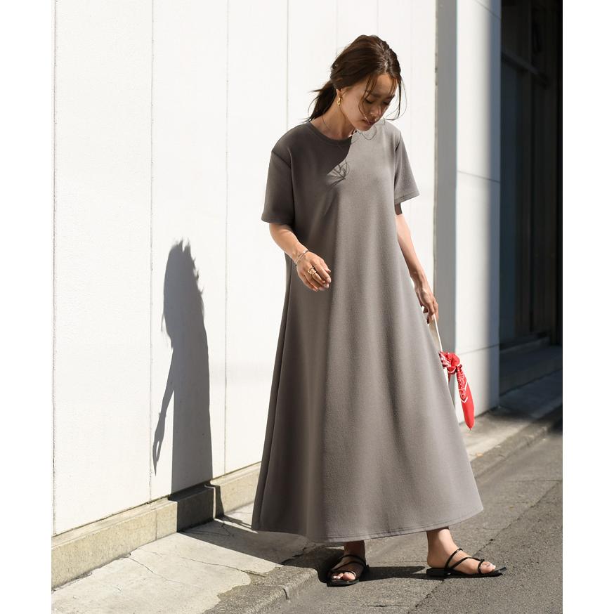 新品　芽風　グレイ　半袖 ロングワンピース　38 新品 芽風 グレイ 半袖 ロングワンピース 38 楽天市場】芽風