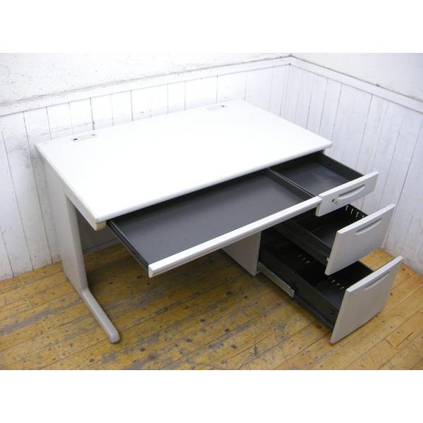 引取り限定・オカムラ・片袖机・W120cm・中古品・140556 引取り限定・オカムラ・片袖机・W120cm・中古品・140556
