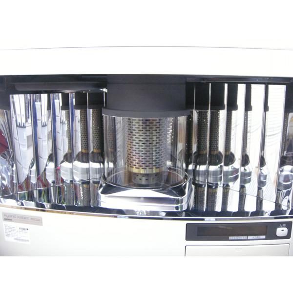 整備済み・サンポット・FF式石油ストーブ・2018年製・FFR-7011RF・中古