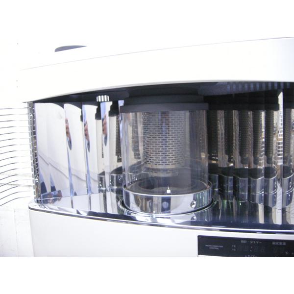 整備済み￥・コロナ・煙突式石油ストーブ・2017年製・RVD-70BFS・中古