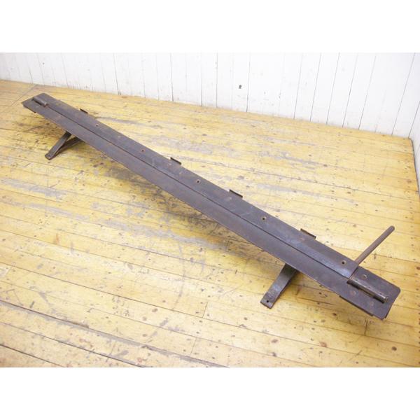 引き取り限定・アングルバッタ・折り曲げ機・折幅2040mm・板金工具