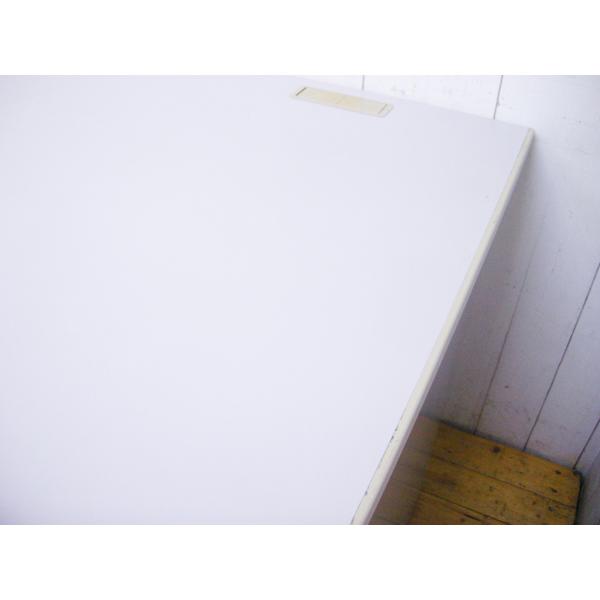 店舗引き取り限定商品・ITOKI・イトーキ製・両袖机・W140cm 店舗引き取り限定商品・ITOKI・イトーキ製・両袖机・W140cm