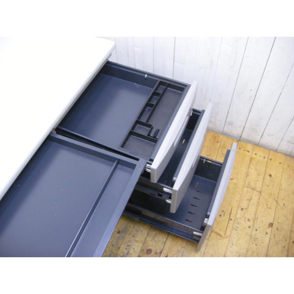店舗引き取り限定商品・ITOKI・イトーキ製・両袖机・W140cm 店舗引き取り限定商品・ITOKI・イトーキ製・両袖机・W140cm