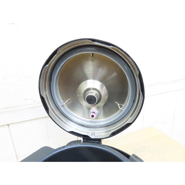 小泉成器・電気圧力鍋・2021年製・LPC-T1201・呼び容量2L・中古 小泉成器・電気圧力鍋・2021年製・LPC-T1201・呼び容量2L・中古