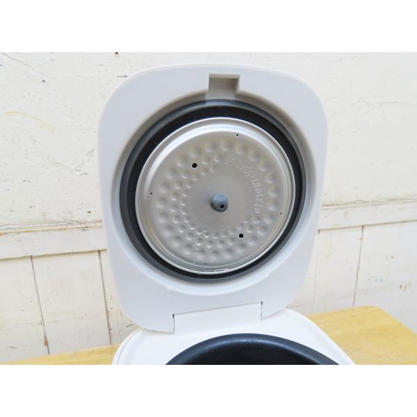 高年式　動作良好　IRISOHYAMA　アイリスオーヤマ　ジャー炊飯器　KS-RC21M05-W　2022年製　3合炊き　ホワイト アイリスオーヤマ・ジャー炊飯器・2023年製・KS-RC21M05-W・3合炊き