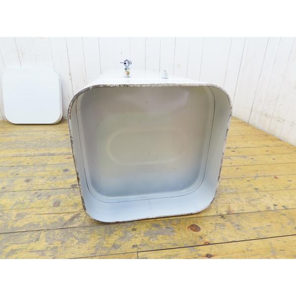 ホクシン 90L 灯油タンク　/SL1 楽天市場】灯油タンク90L 屋外配管用ホームタンク【配管専用】90型標準