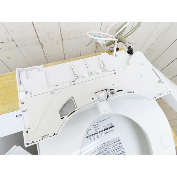 TOTO・ウォシュレットBV2・TCF2223E・2022年製・貯湯式温水洗浄