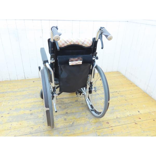 MIKIミキ・車椅子・とまっティ・SKT-400B・立ち上がると自動ブレーキ