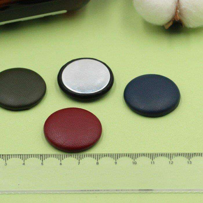 売り切り商品】包みボタン 円 デコパーツ 貼り付けパーツ レザー風  