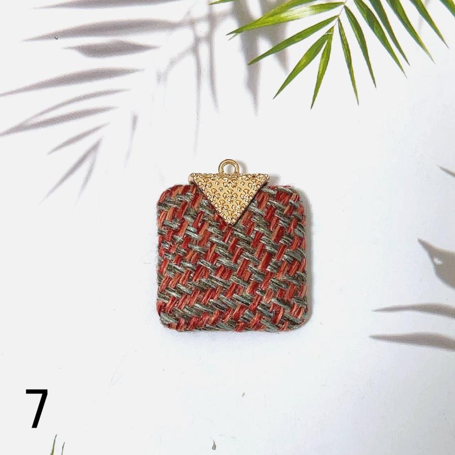 チャーム ゴールド金具 包みボタン 大きい カラフル くるみボタン  