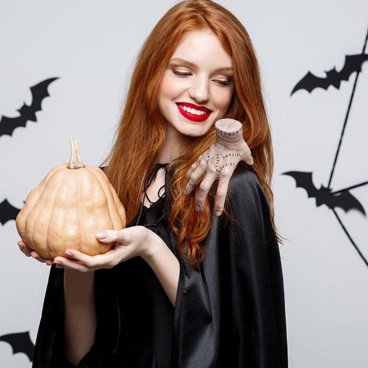 動く】ラジコン ウェンズデー アダムス シング アダムスファミリー