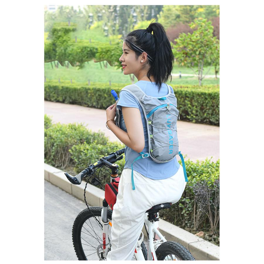 軽量 自転車バッグ サイクリングバッグ 20L 2L水袋付き 男女兼用 登山