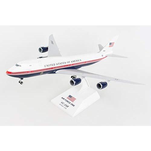 Daron Skymarks 747-8i エアフォースワン (VC25B) 1 200スケール ギア付き SKR1076 ニュー2020