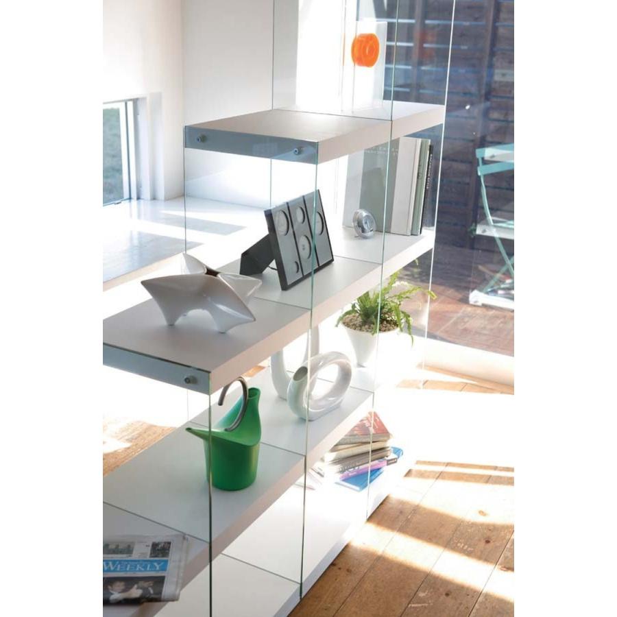 ラック シェルフ 棚 本棚 陳列棚 ショップ用 シェルフ 階段型 モダン スタイリッシュ 什器 ガラス 4段 階段型 W1640mm D350mm H1580mm Shitem 楽装屋 通販 Yahoo ショッピング