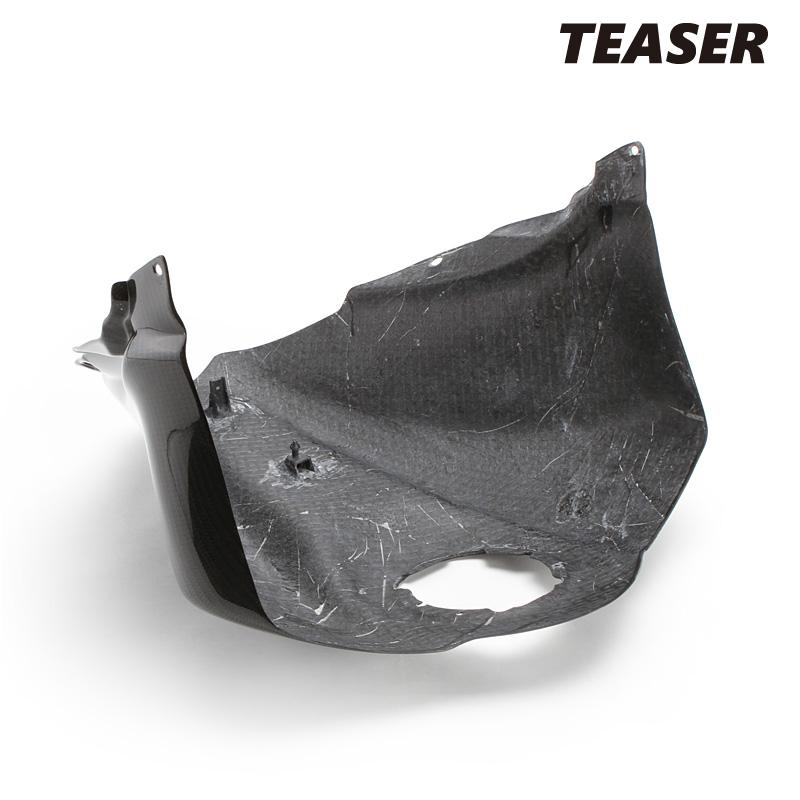 TEASER TCS02G FRONT TANK COVER 【DRY CARBON HG】 SUZUKI GSX1300R HAYABUSA (21-23) ティーザー カーボン タンク カバ―｜ram777｜05