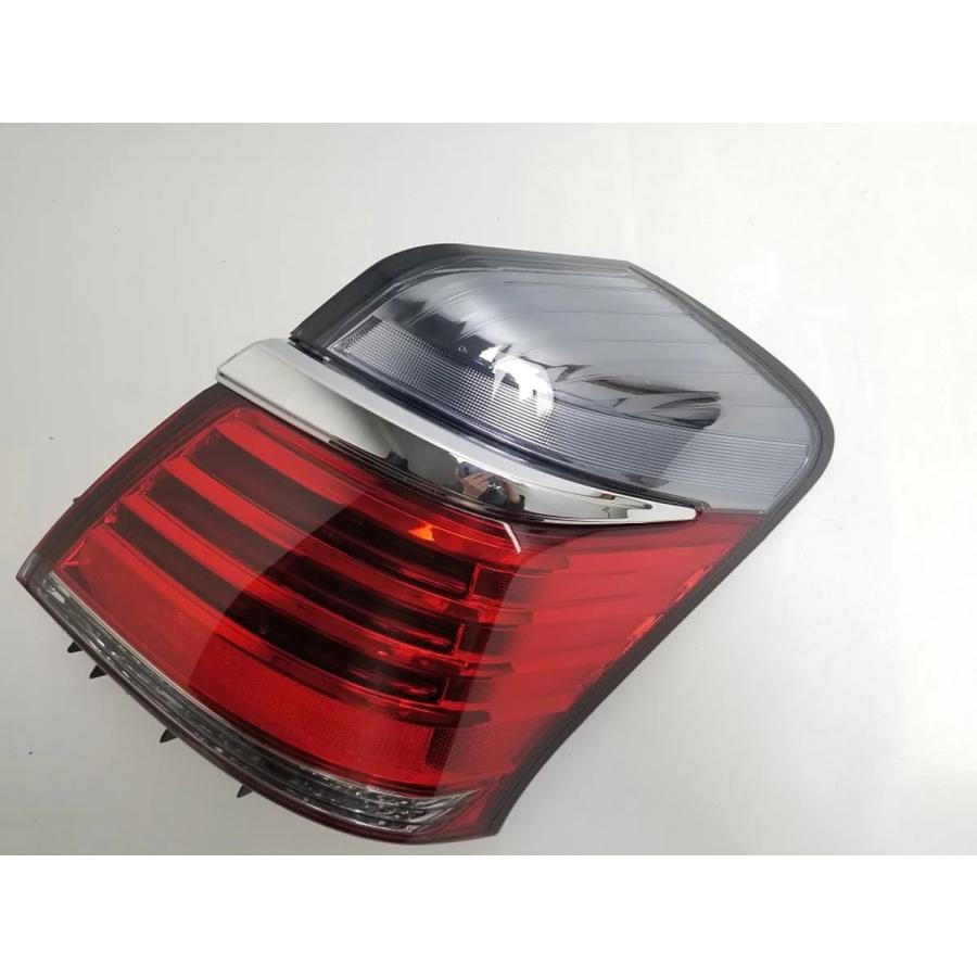 【並行輸入品】 Appliケーブル to semi-アセンブリ of リア テール ランプ ハウジング of トヨタ クラウン モデル 12， 13 14 カスタム パーツ_3