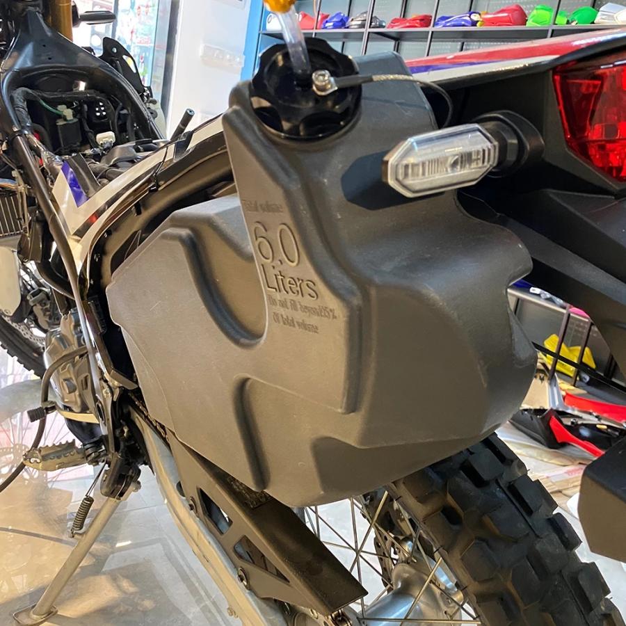 crf250 ラリー　タンク　新品　未使用 crf250 ラリー タンク 新品 未使用 CRF250 ラリー タンクの値段
