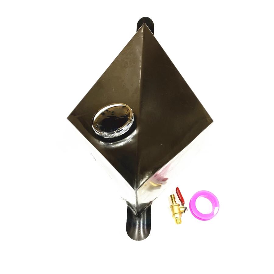 並行輸入品】 8 L トライアングル バイク ガソリン タンク 汎用 ハンド