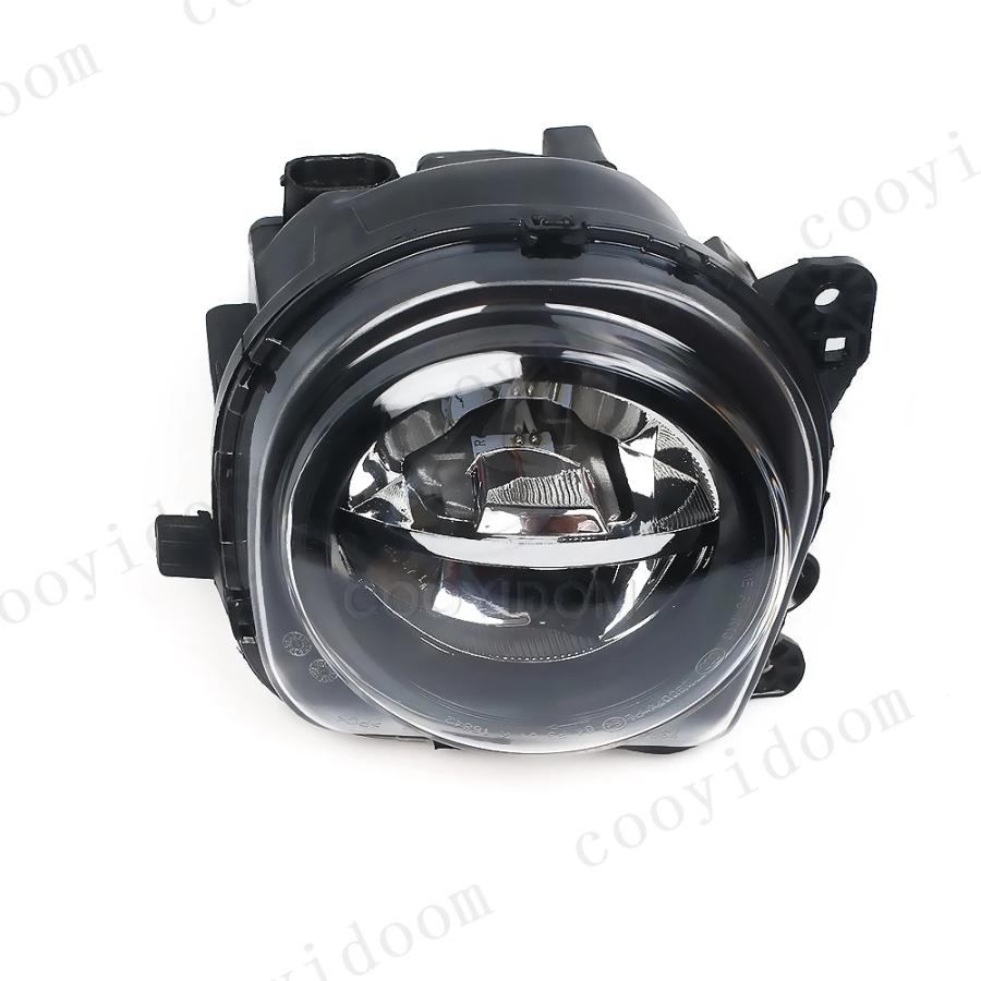 【並行輸入品】 フロント バンパー LED フォグ ライト フォグ ランプ ランプ BMW 5 シリーズ F07 F10 F11 LCI 528i 535i 550i 2013年 2014年 2015年 フォグライの画像