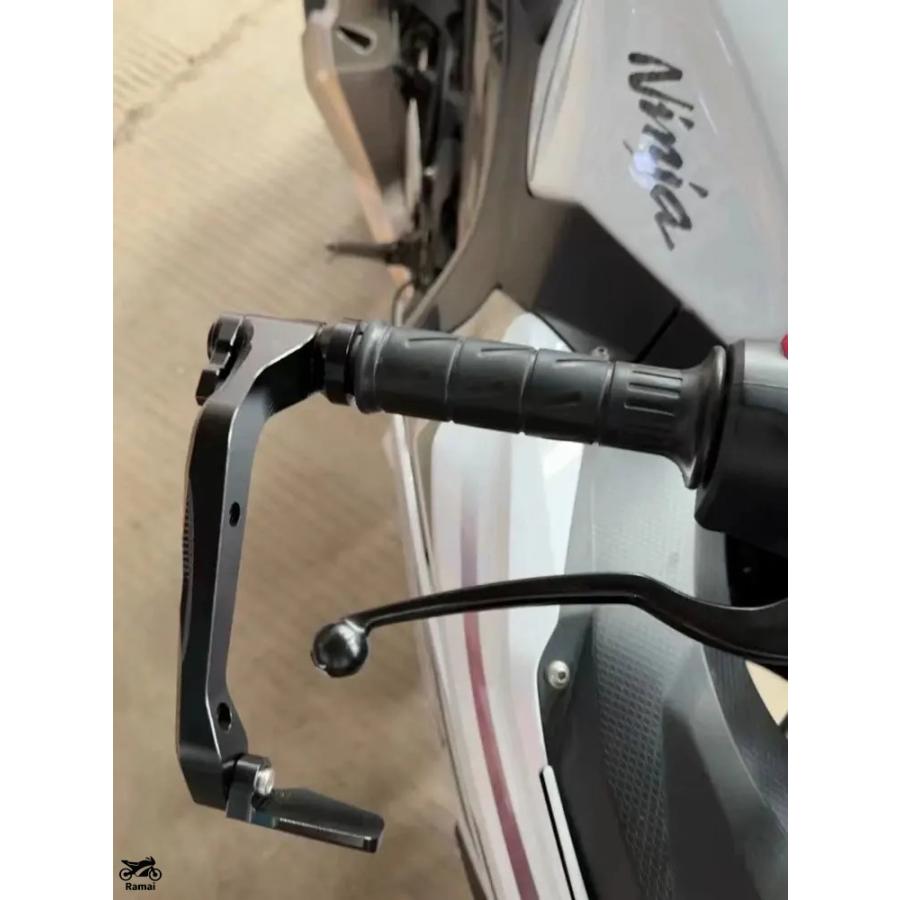 並行輸入品 カワサキ ニンジャ 650 Z900/RS Z650 ZX14R Z400 ハンドル バー ブレーキ クラッチ レバー プロテクター ガード ハンドル 7/8in 22mm CNC アル_9