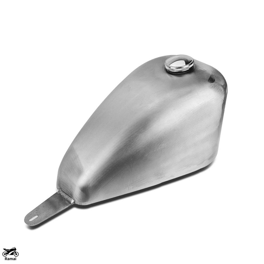 バイクタンク　変なやつ9L Amazon | オートバイ用ガソリンタンク、鉄硬度9Lオートバイ用