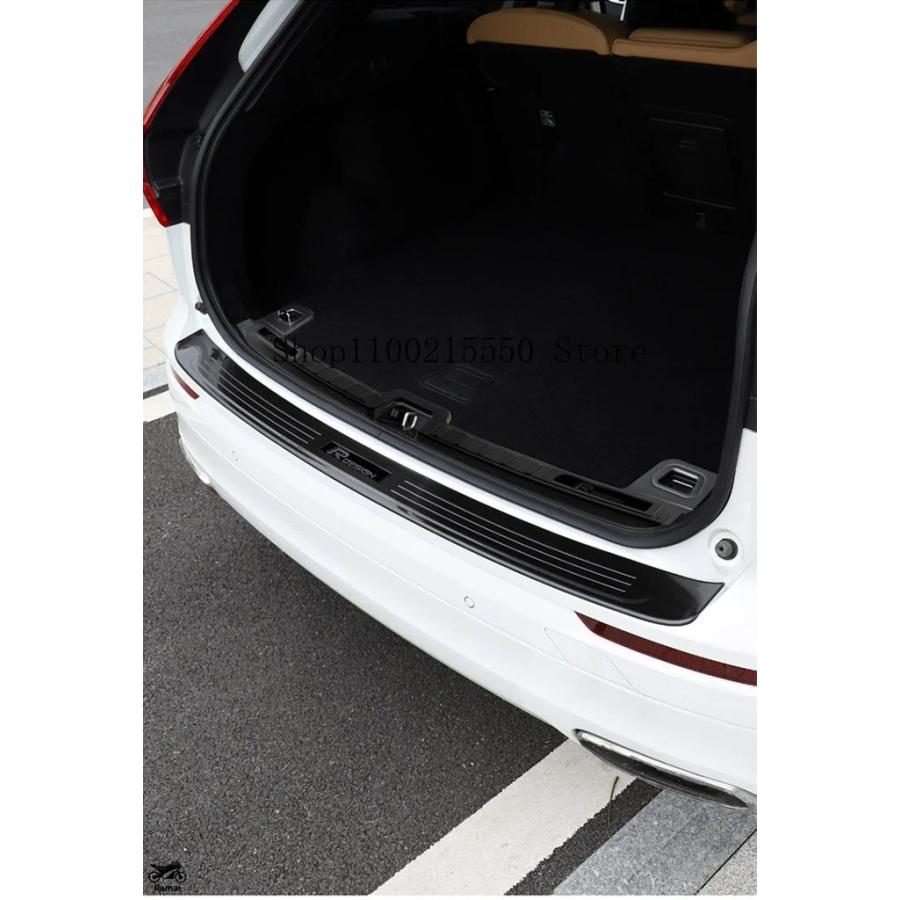 並行輸入品】 ボルボ XC60 2018年-2025 ステンレス リア