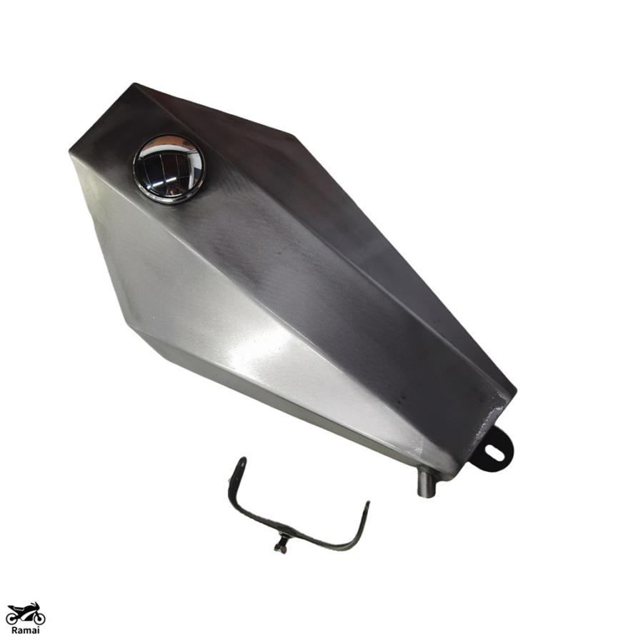 並行輸入品 8L バイク オイル ガソリン タンク ヤマハ ドラッグスター