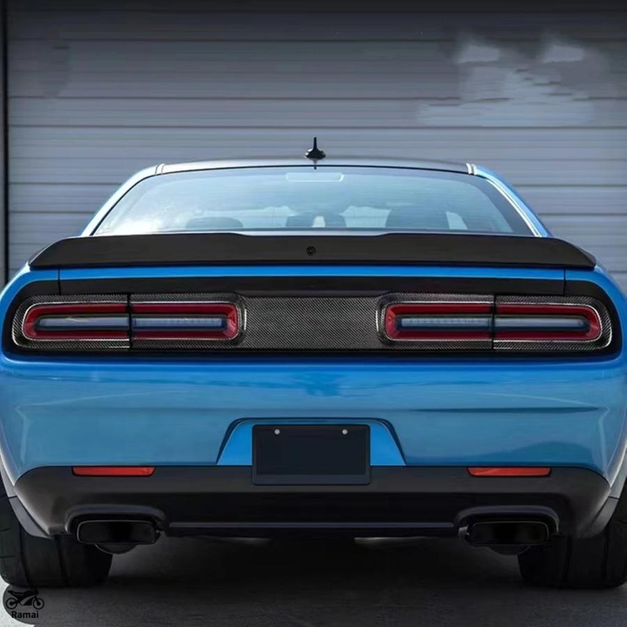 並行輸入品】 ダッジ チャレンジャー 2015年-2023 カーボン テール