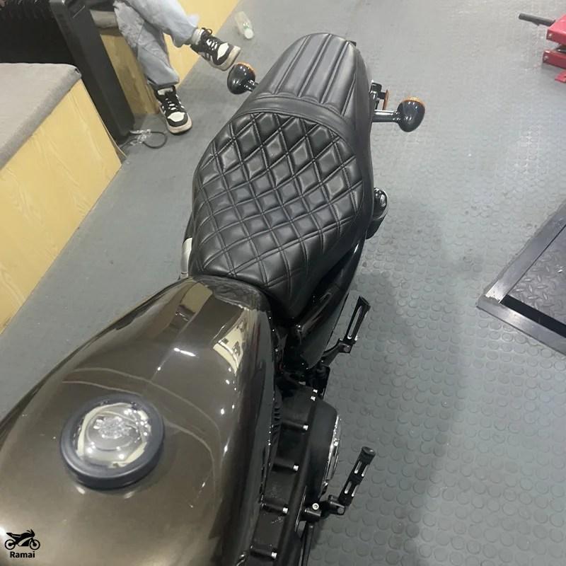 並行輸入品】 レザー バイク フロント ドライブr リア Two Up シート