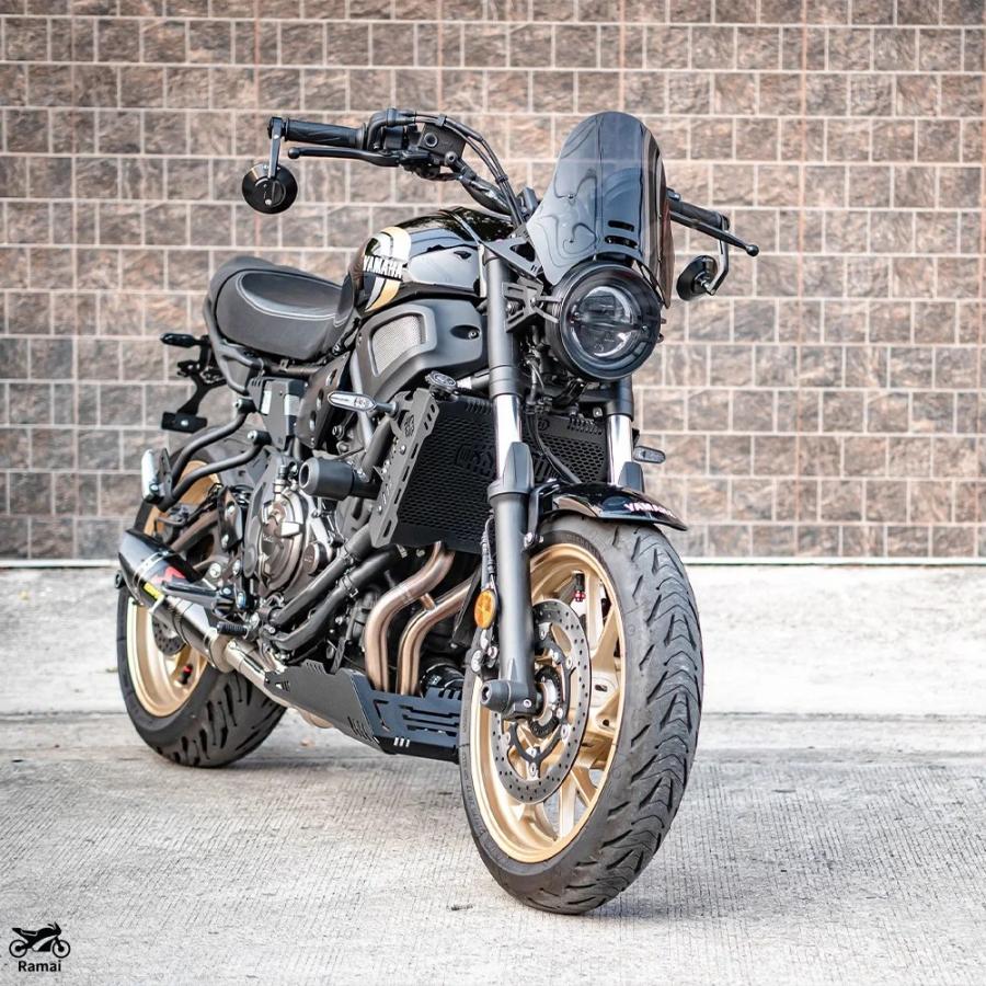 並行輸入品】 ヤマハ XSR700 2022年 2023 2024 2025 XSR-700 2 バイク