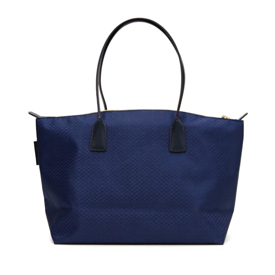 美品 ロベルタピエリ バッグ 肩がけ レザー ネイビー花柄 A4サイズ収納可 美品 ロベルタピエリ バッグ 肩がけ レザー ネイビー花柄 A4