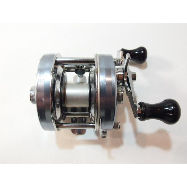 アブ アンバサダー 4500C シルバー ABU Ambassadeur 右巻き ベイト