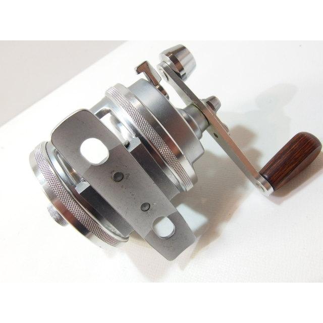 ダイワ コロネット GS-10C DAIWA CORONET 右巻き ベイトリール