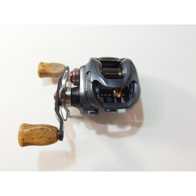 16ジリオン　7.3 右 ダイワ ジリオン SV TW 7.3 DAIWA ZILLION 右巻き ベイトリール (35170