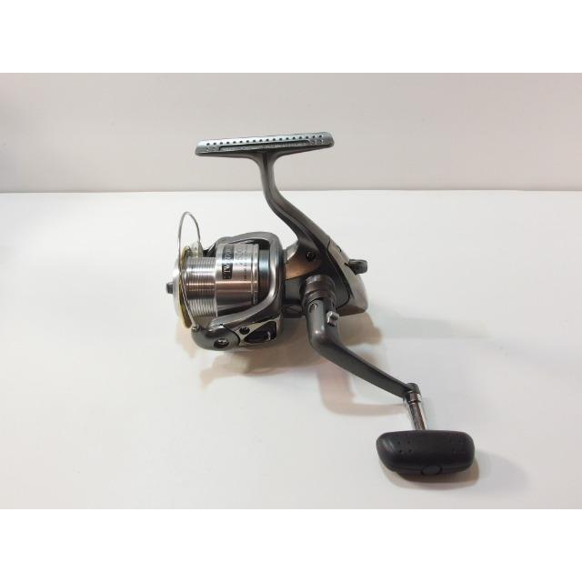 シマノ 02ツインパワー 2500 シマノ 02 ツインパワー 2500 SHIMANO TWIN POWER スピニングリール