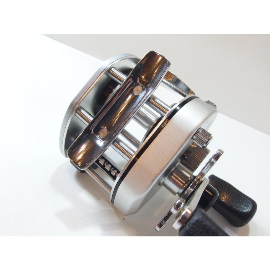 Daiwa Phantom ST-15 ダイワ　ファントム　オールドリール ダイワ ファントム ST-15 DAIWA Phantom ST 15 右巻き ベイトリール